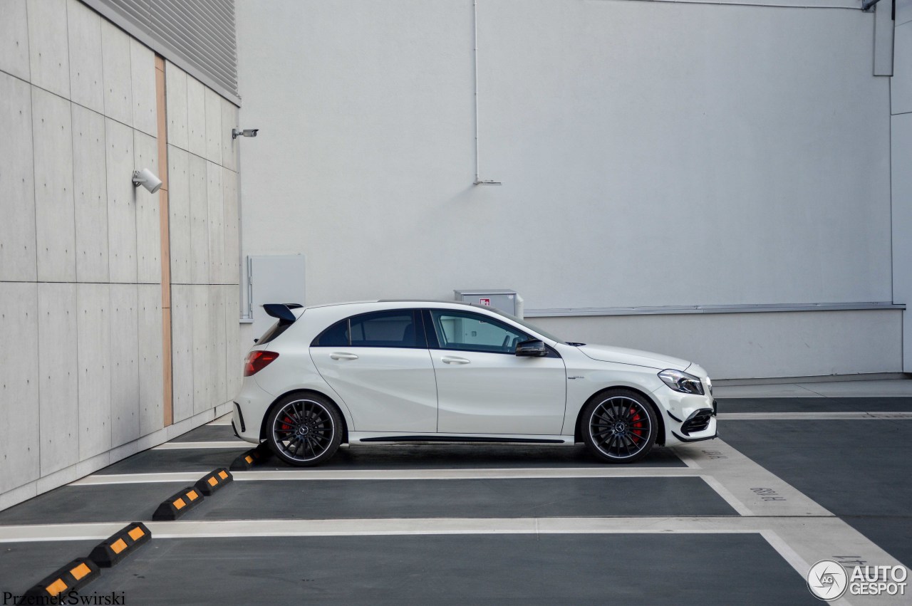 Mercedes-AMG A 45 W176 2015