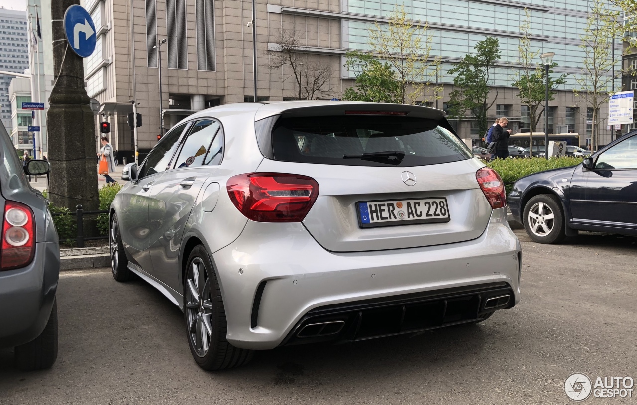 Mercedes-AMG A 45 W176 2015