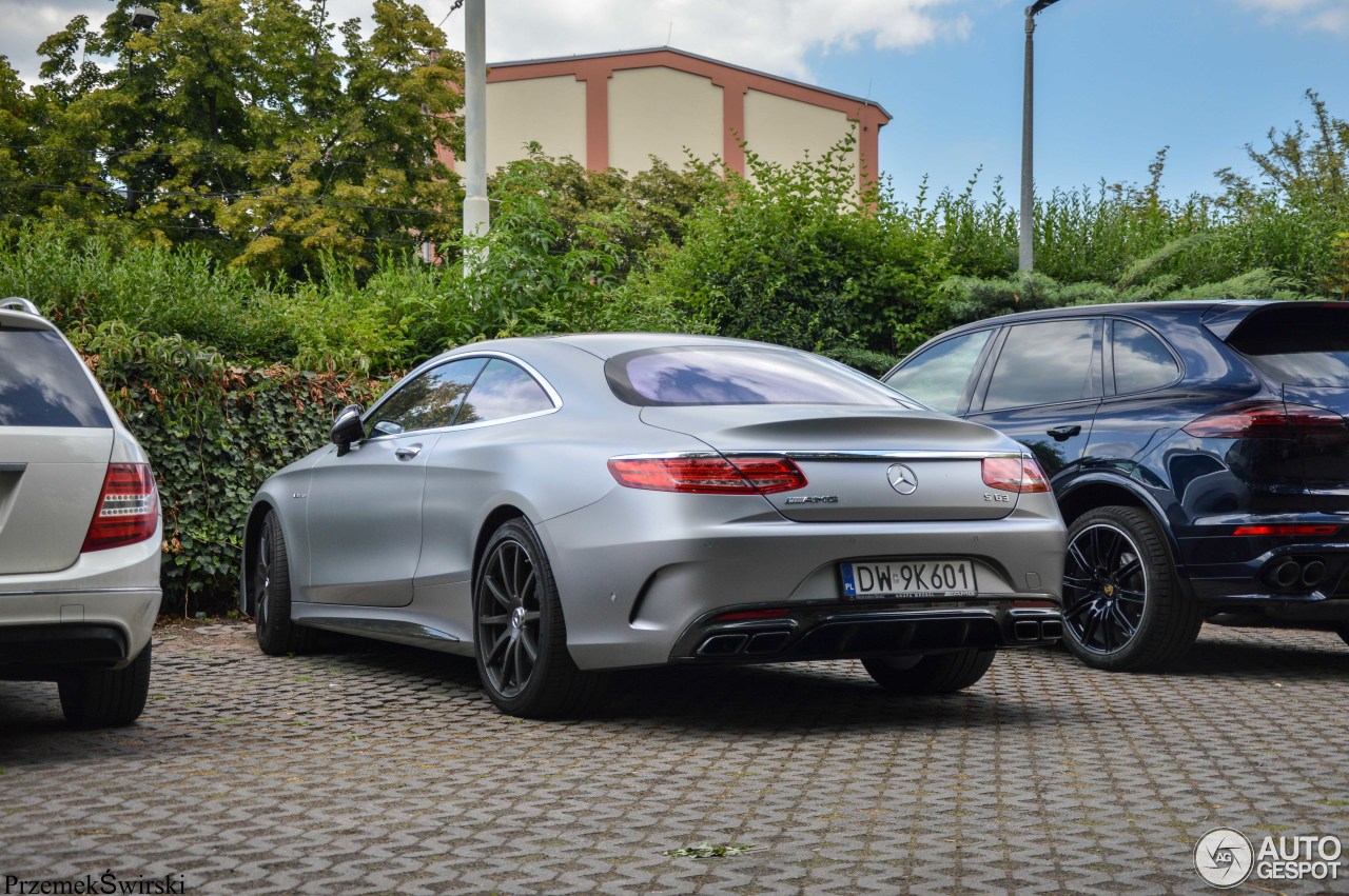 Mercedes-AMG S 63 Coupé C217