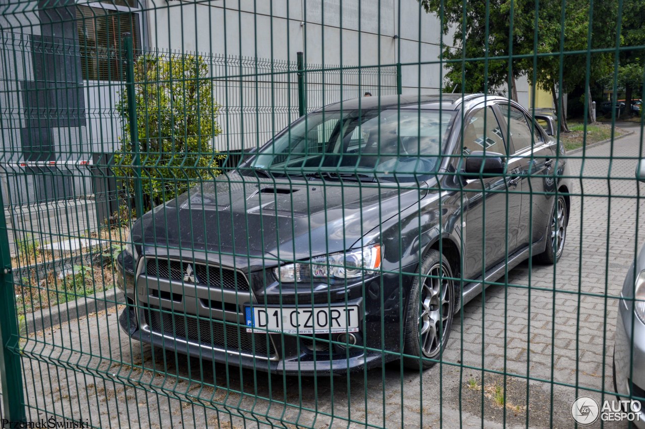 Mitsubishi Lancer Evolution X