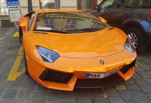 Lamborghini Aventador LP700-4