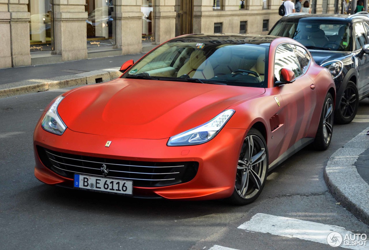 Ferrari GTC4Lusso