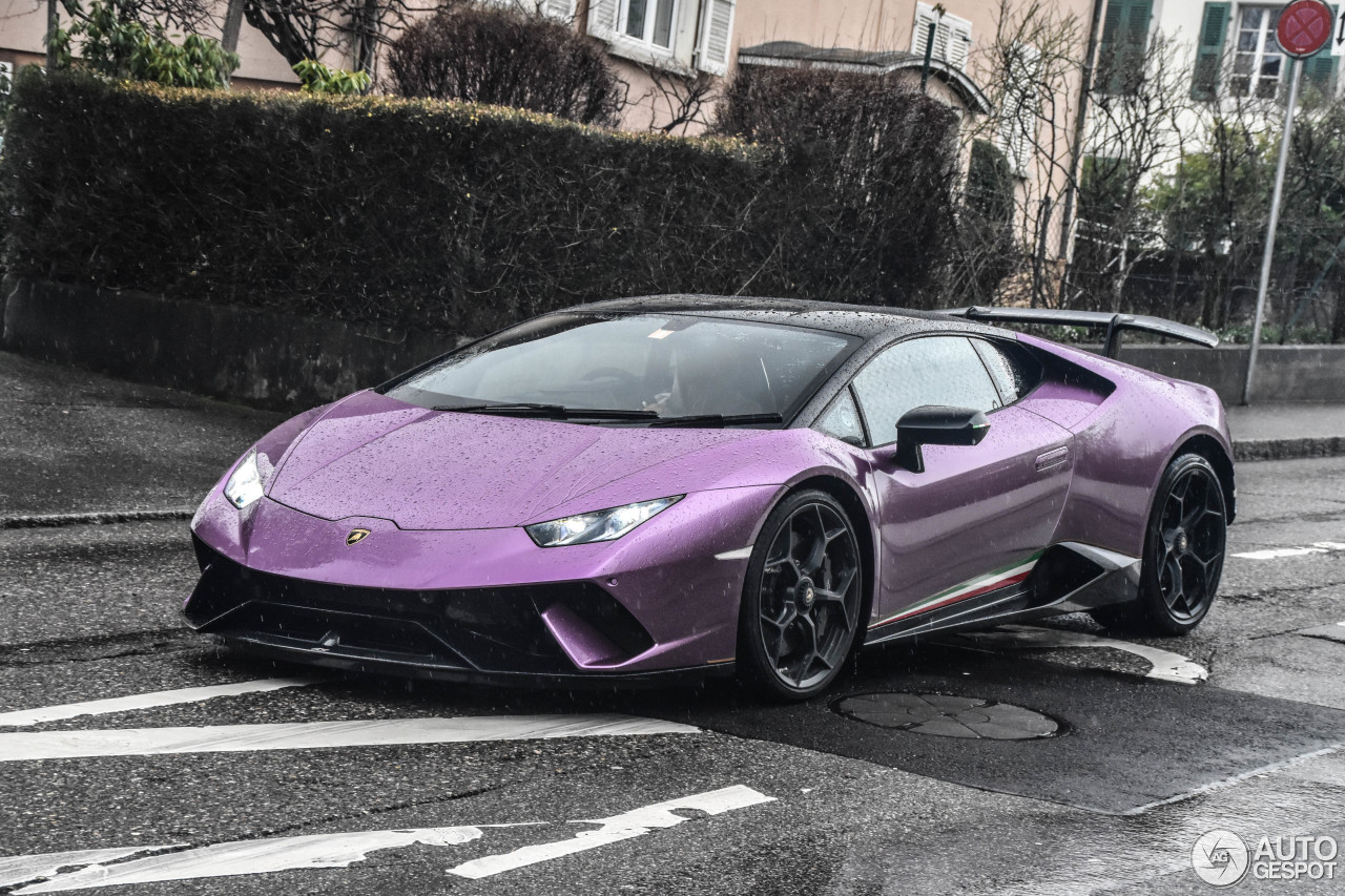 Lamborghini Huracán LP640-4 Performante