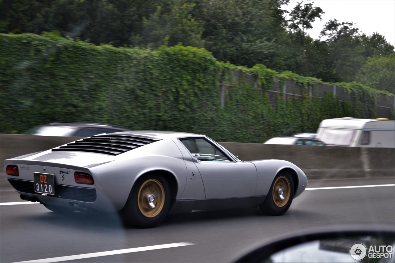 Lamborghini Miura P400 S