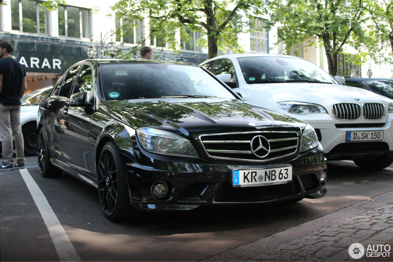 Mercedes-Benz C 63 AMG W204 - 22-06-2018 19:15 - Autogespot