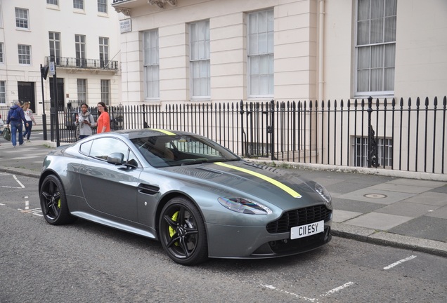 Aston Martin V8 Vantage AMR