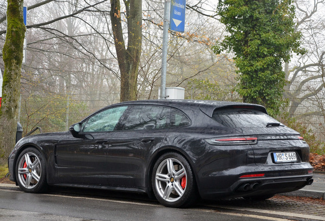 Porsche 971 Panamera Turbo Sport Turismo