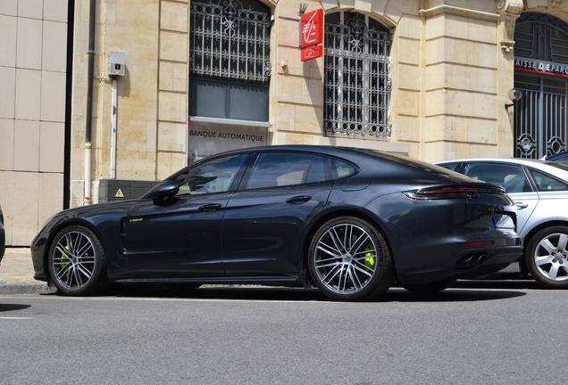 Porsche 971 Panamera Turbo S E-Hybrid