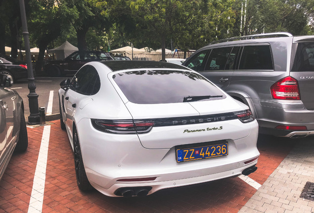 Porsche 971 Panamera Turbo S E-Hybrid