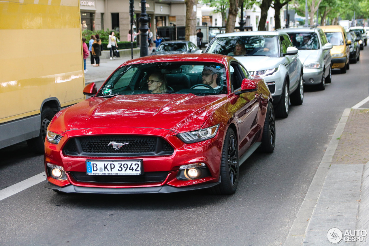 Ford Mustang GT 2015