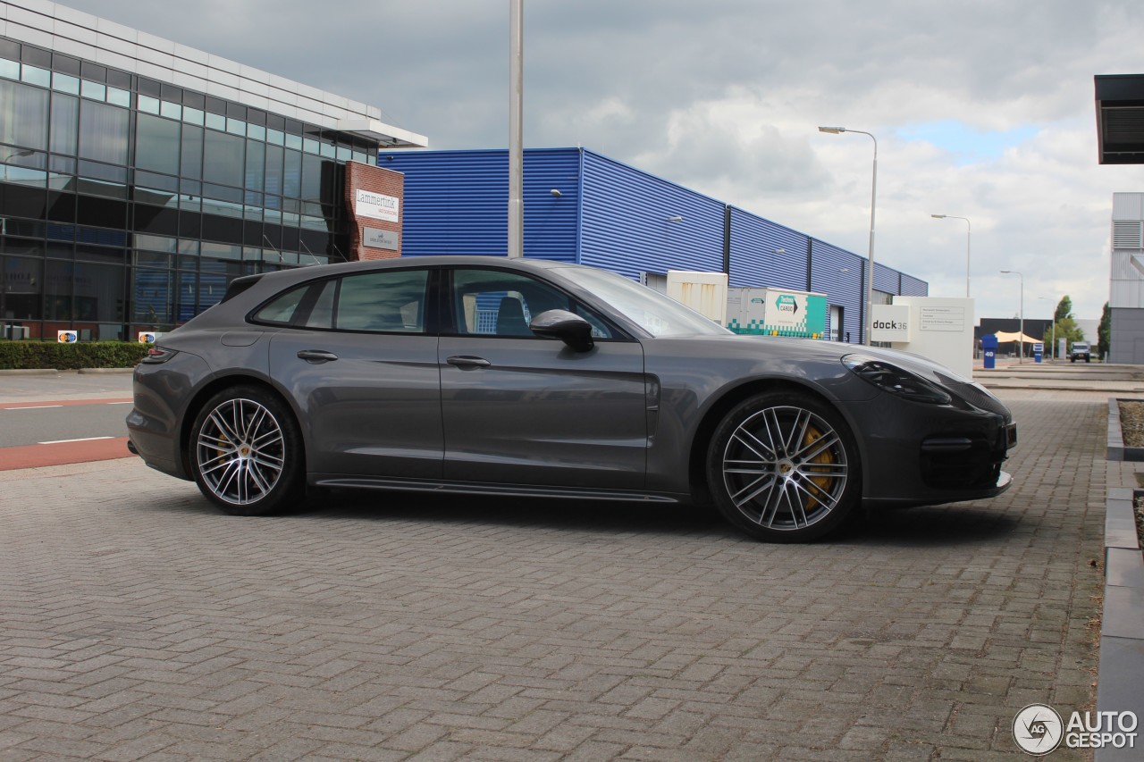 Porsche 971 Panamera Turbo S E-Hybrid Sport Turismo