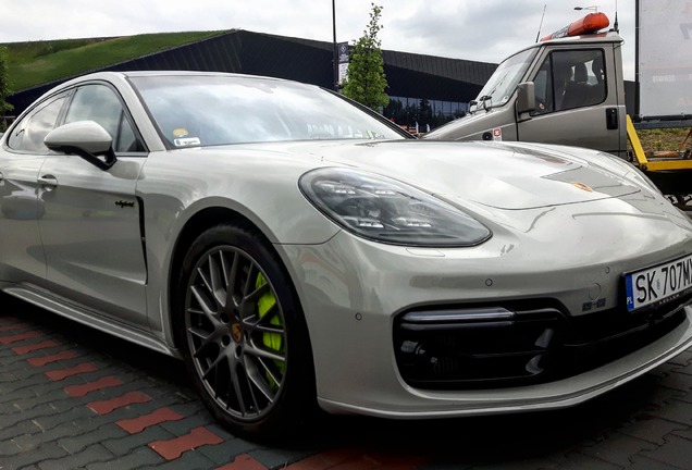 Porsche 971 Panamera Turbo S E-Hybrid