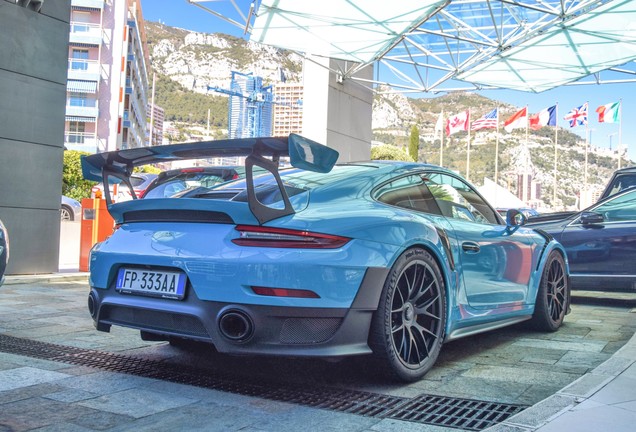 Porsche 991 GT2 RS Weissach Package