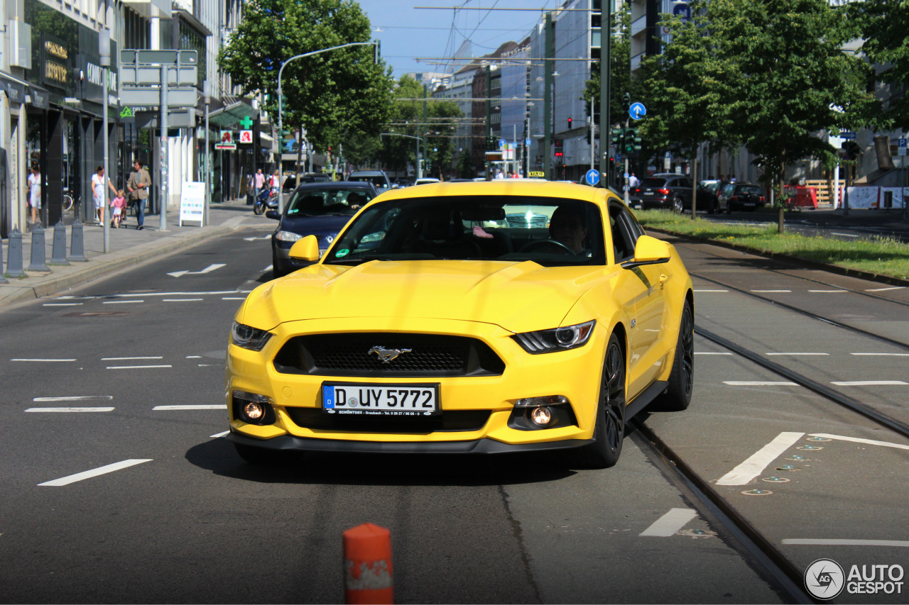 Ford Mustang GT 2015