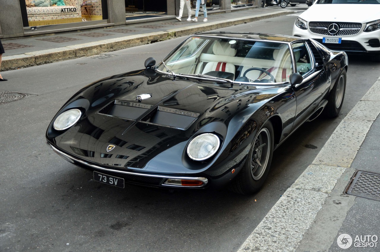 Lamborghini Miura P400 SV