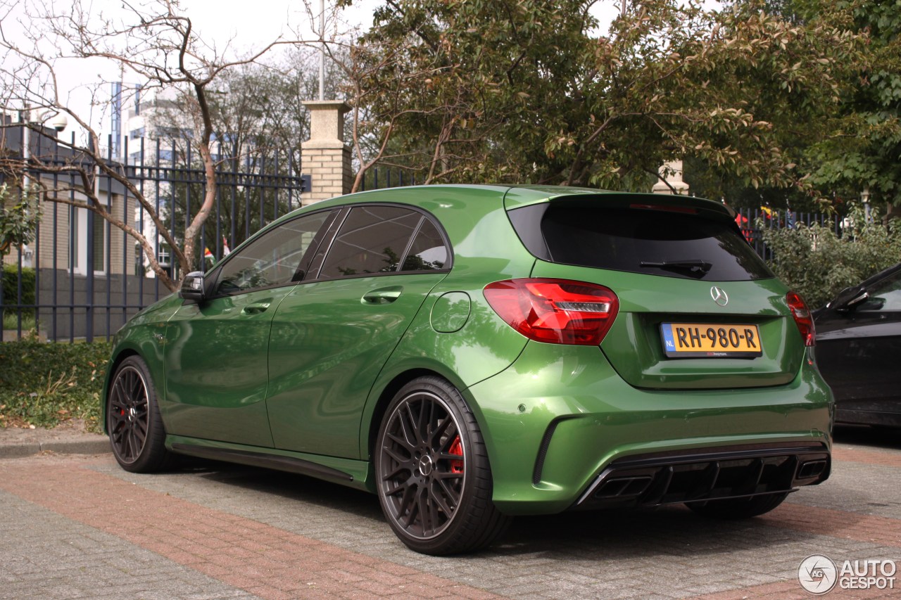 Mercedes-AMG A 45 W176 2015