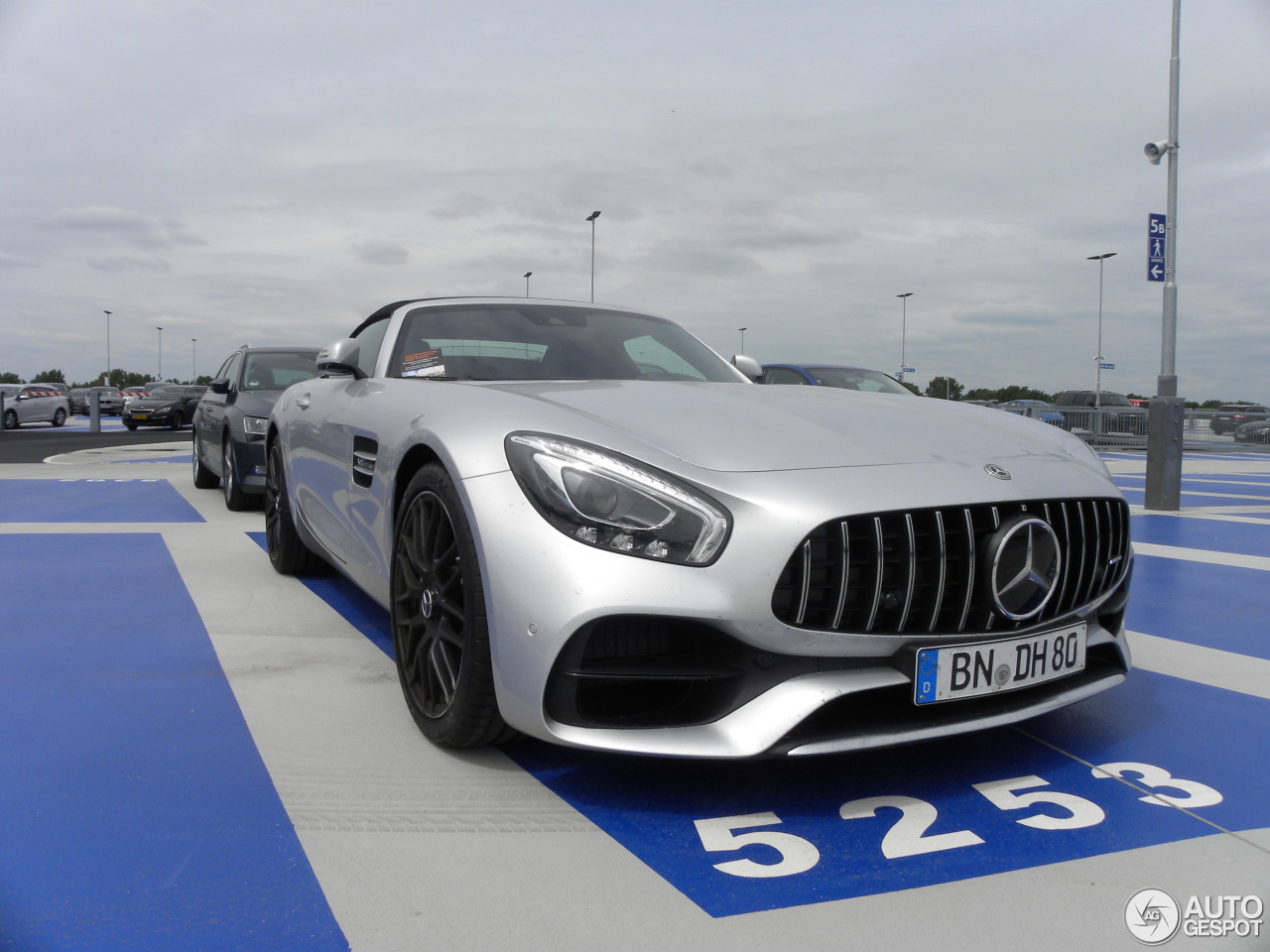 Mercedes-AMG GT Roadster R190