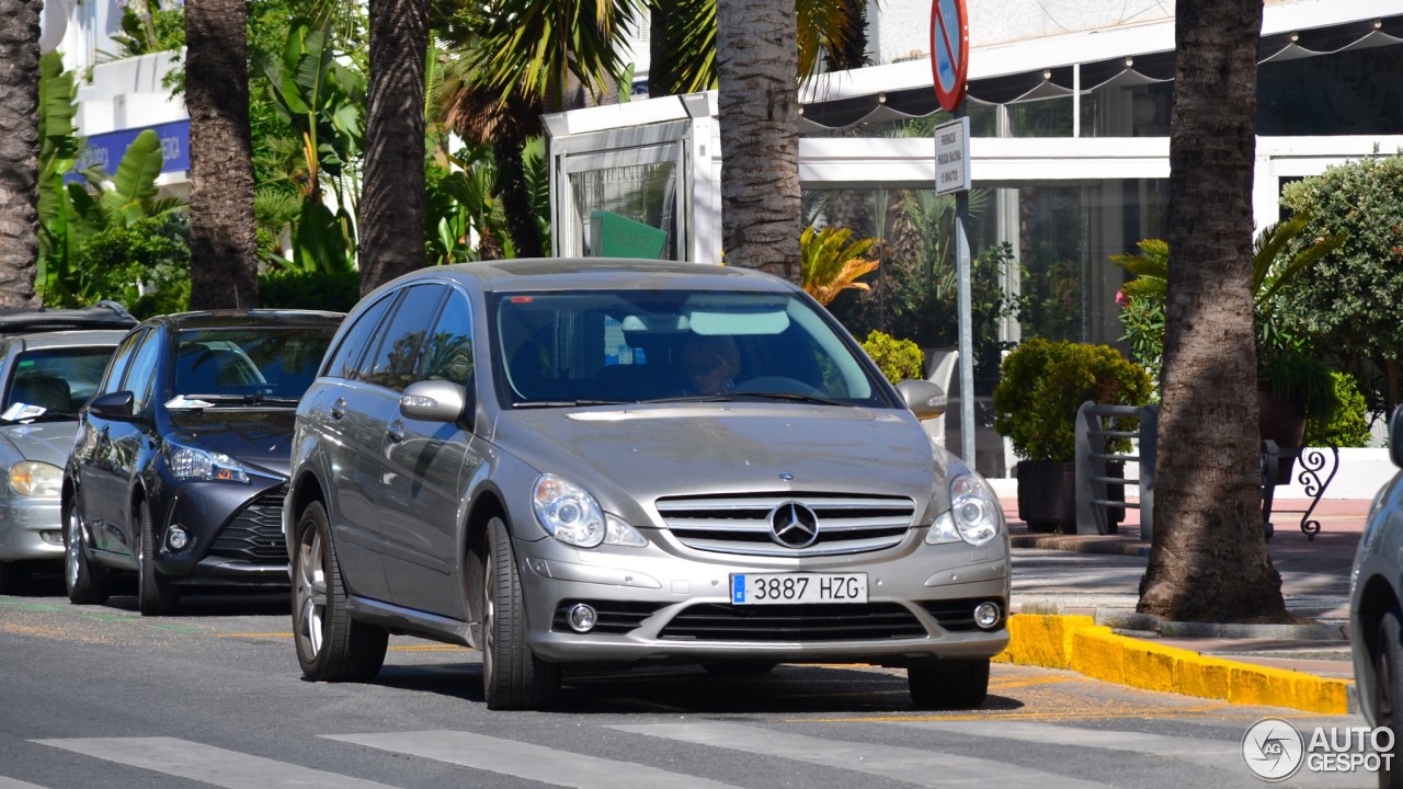 Mercedes-Benz R 63 AMG