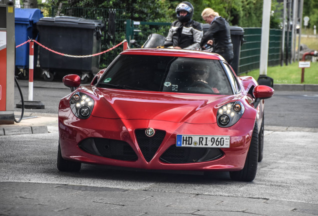 Alfa Romeo 4C Coupé