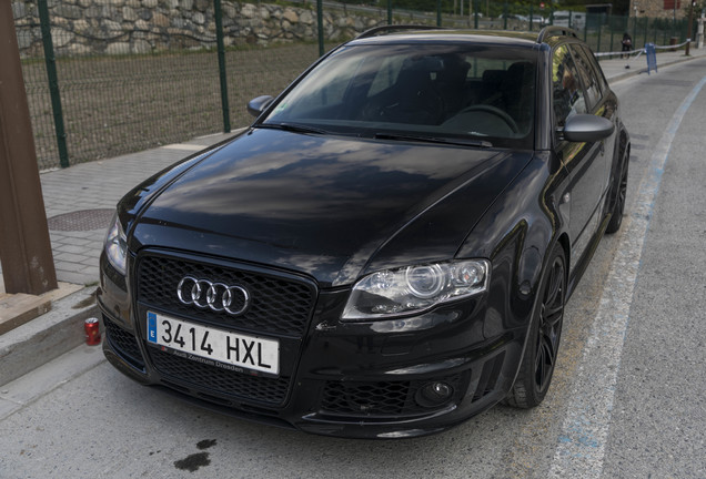 Audi RS4 Avant B7