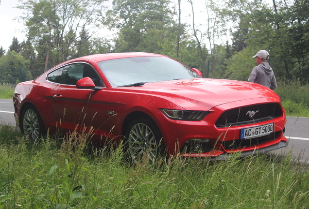 Ford Mustang GT 2015