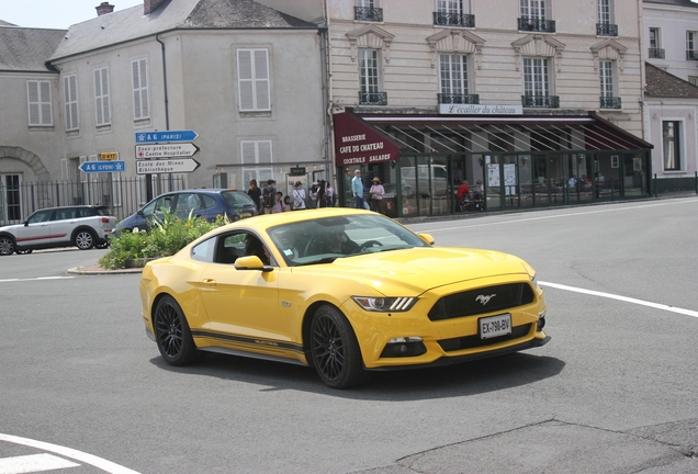 Ford Mustang GT 2015