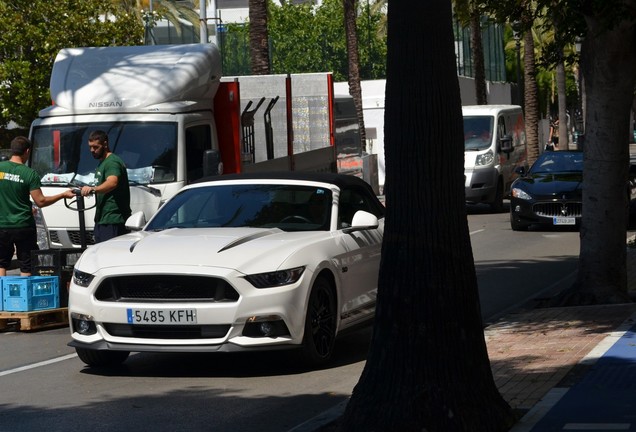 Ford Mustang GT Convertible 2015 Black Shadow Edition