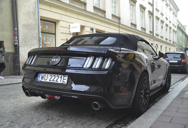 Ford Mustang GT Convertible 2015