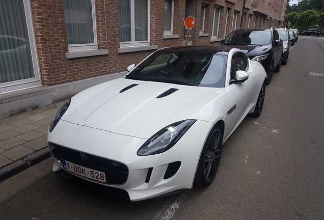 Jaguar F-TYPE S Coupé