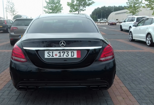 Mercedes-AMG C 63 S W205