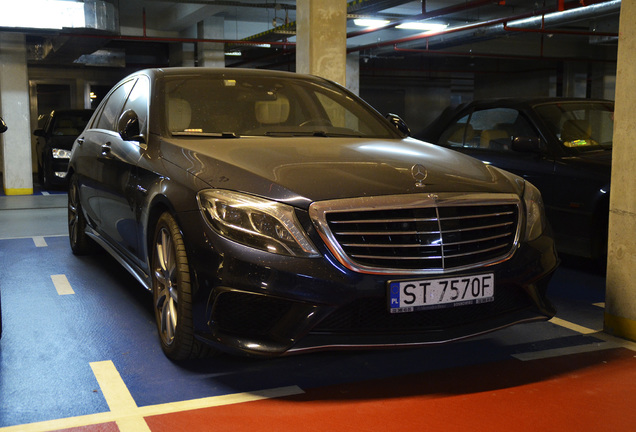 Mercedes-Benz S 63 AMG V222