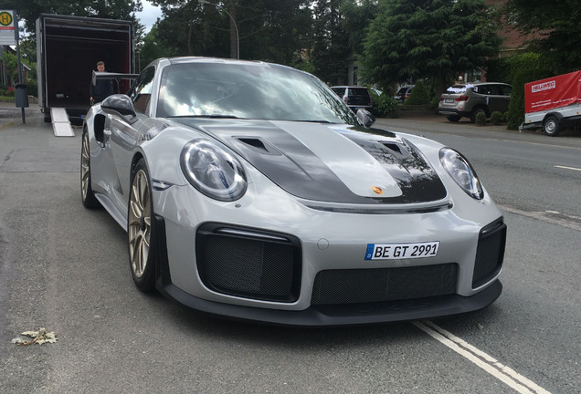 Porsche 991 GT2 RS Weissach Package