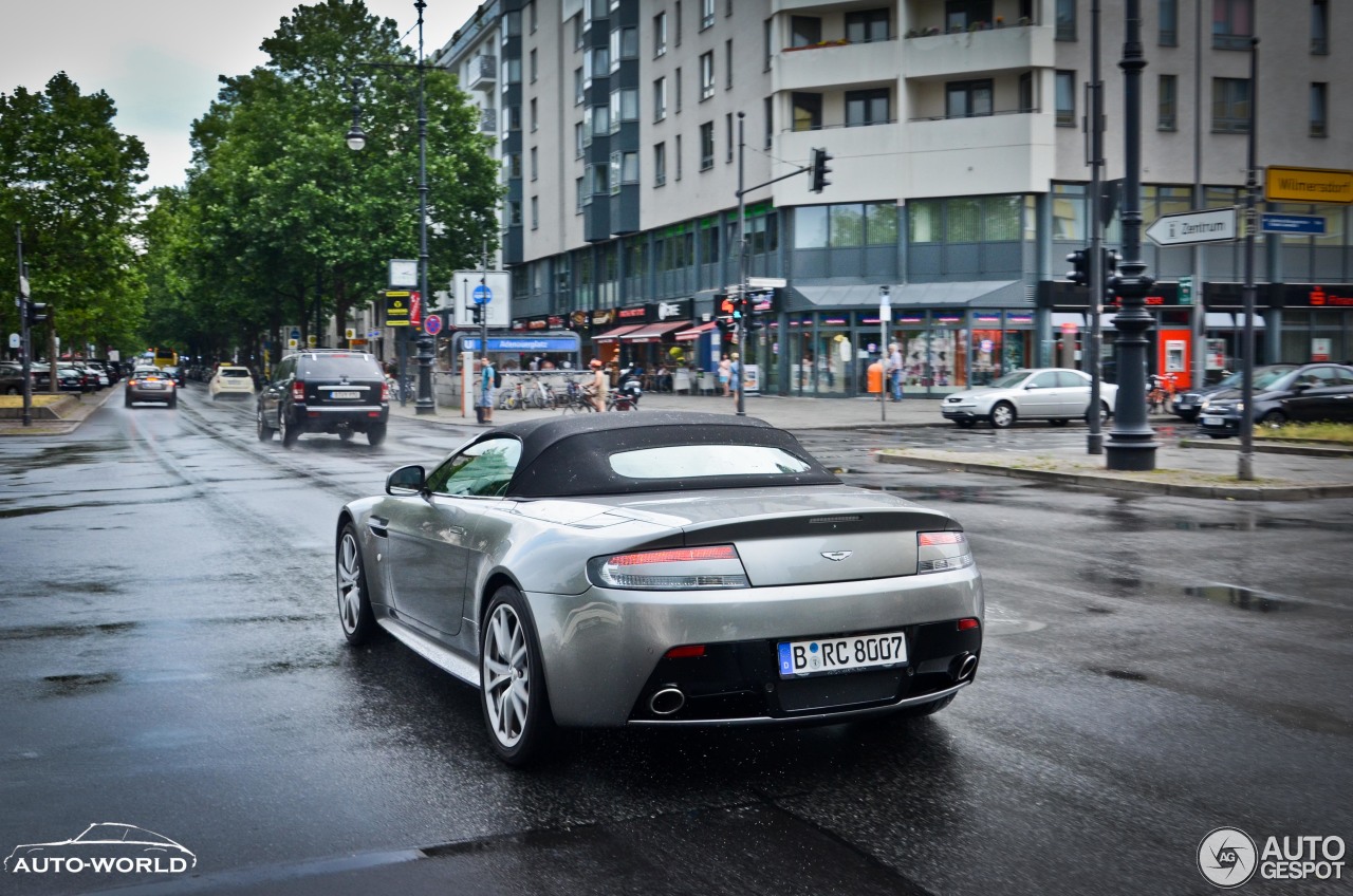 Aston Martin V8 Vantage Roadster 2012