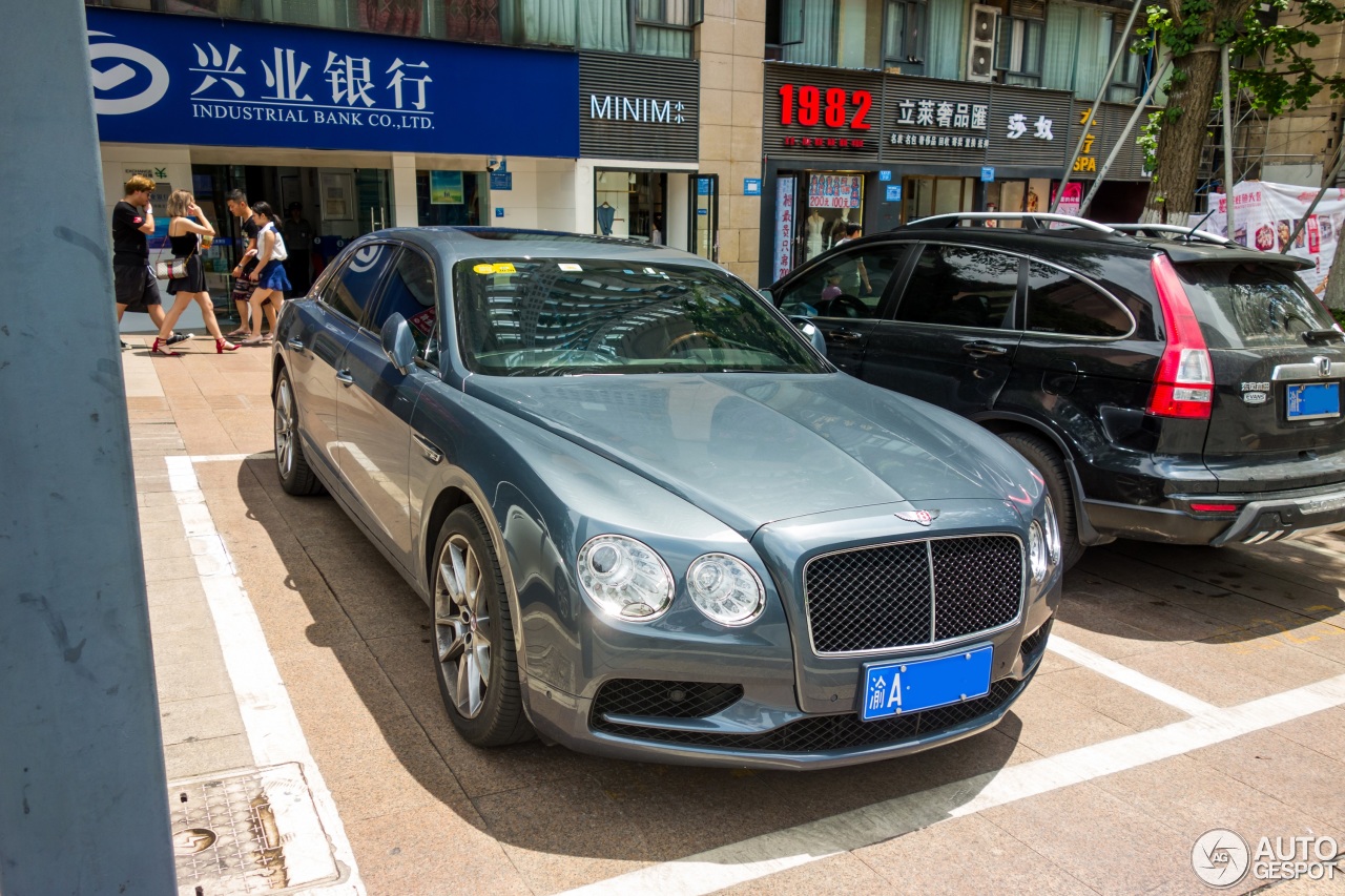 Bentley Flying Spur V8 S