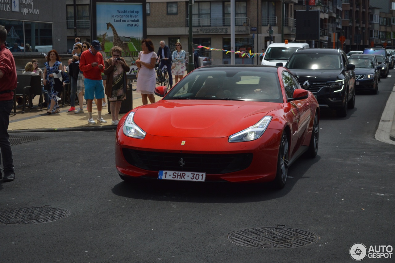 Ferrari GTC4Lusso