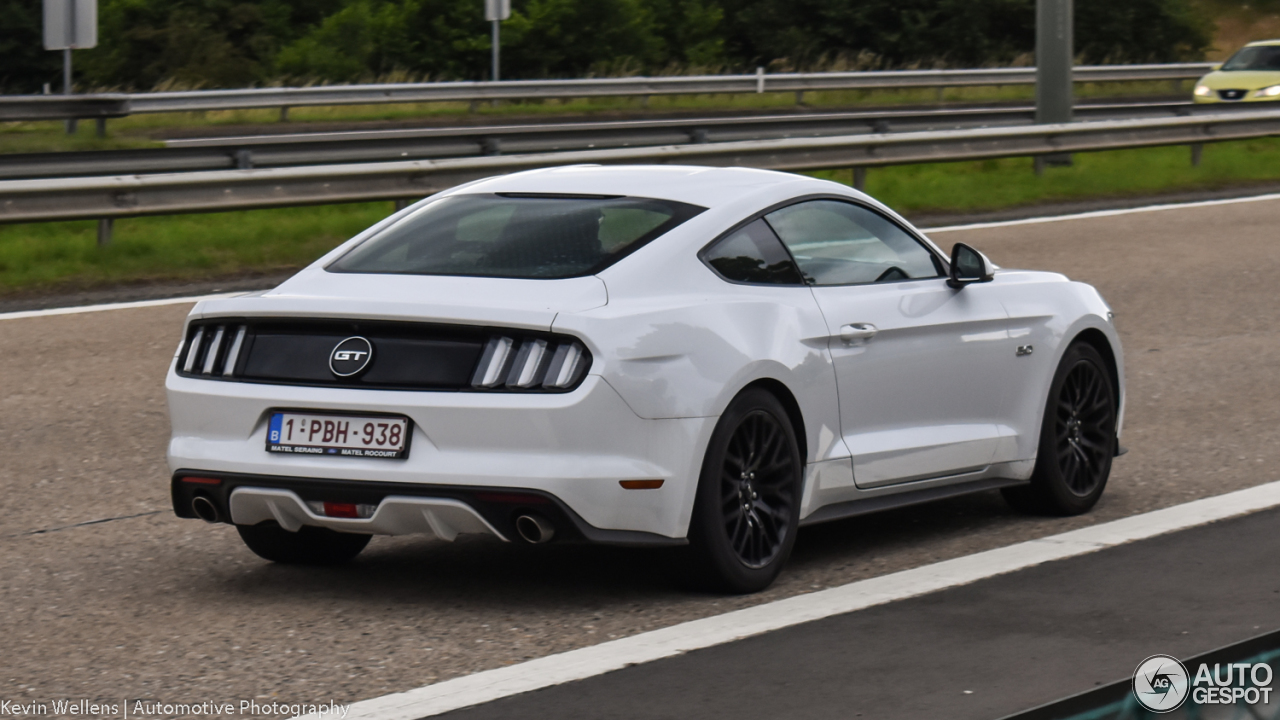 Ford Mustang GT 2015