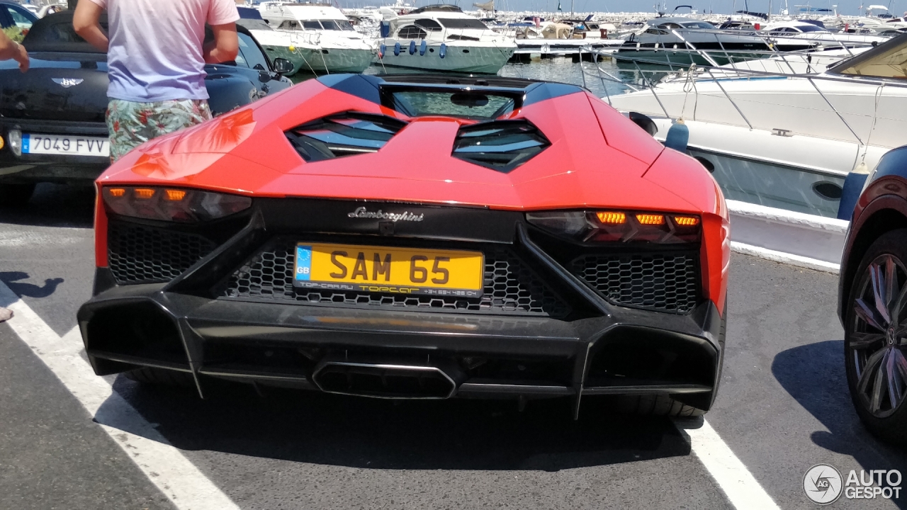 Lamborghini Aventador LP720-4 Roadster 50° Anniversario