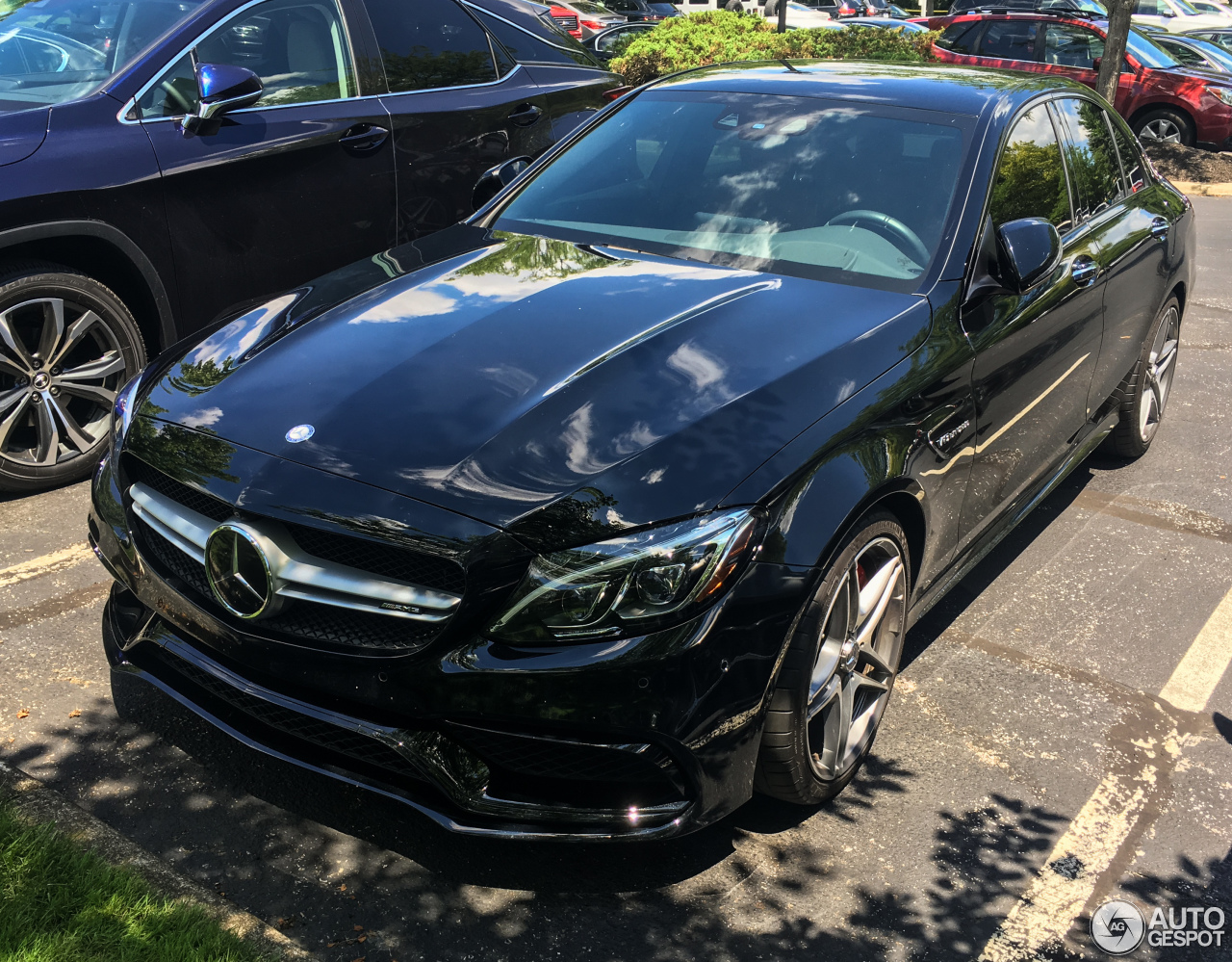 Mercedes-AMG C 63 S W205