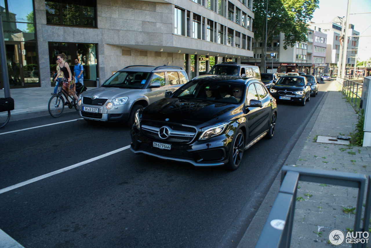 Mercedes-Benz GLA 45 AMG X156