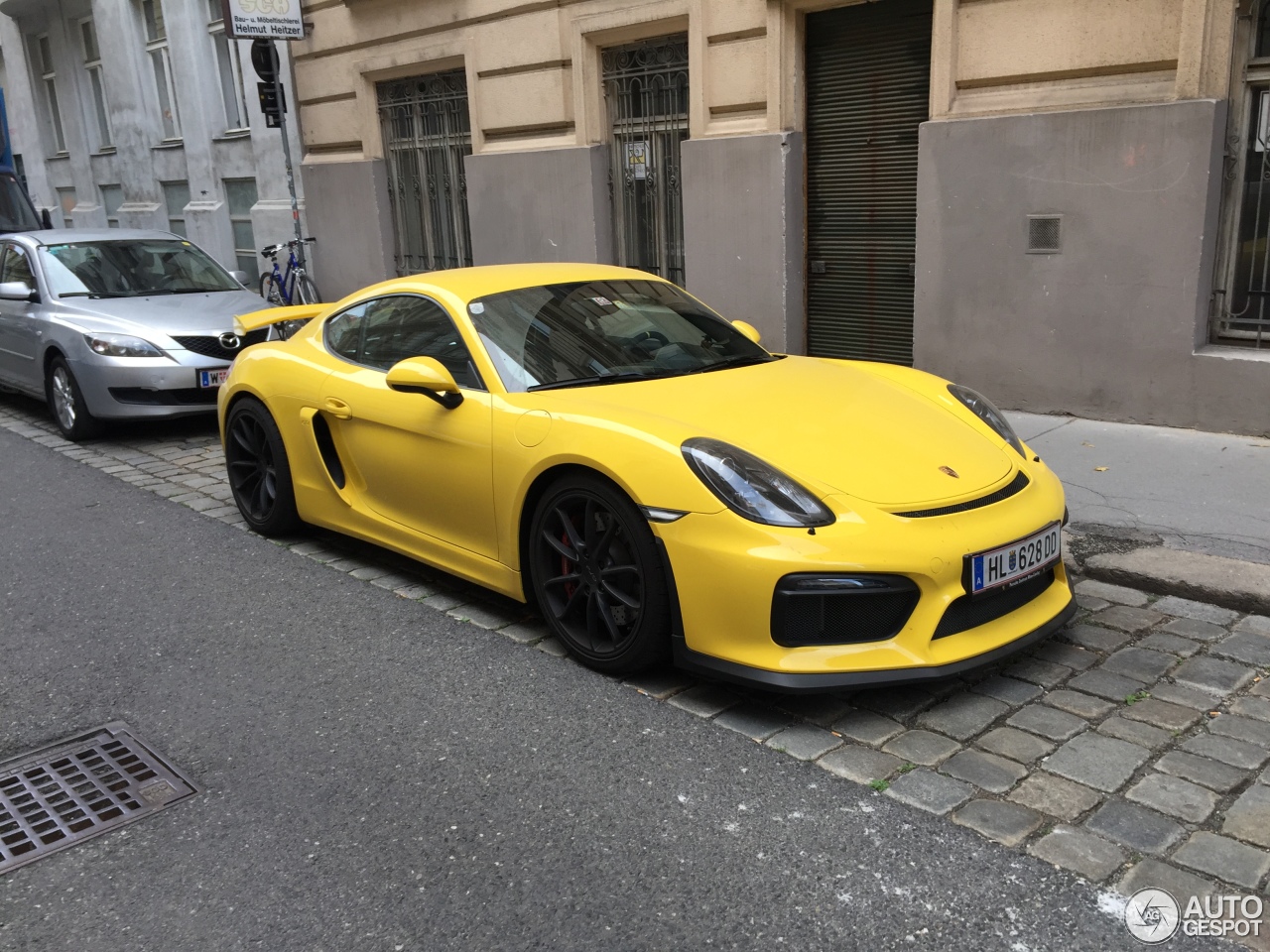 Porsche 981 Cayman GT4