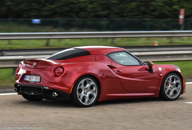 Alfa Romeo 4C Coupé