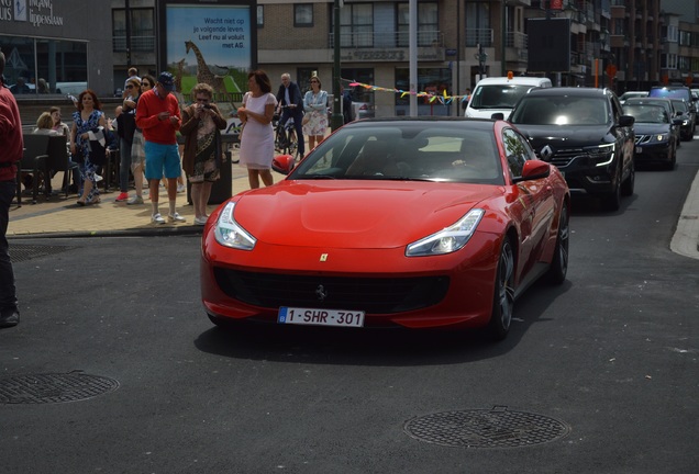 Ferrari GTC4Lusso