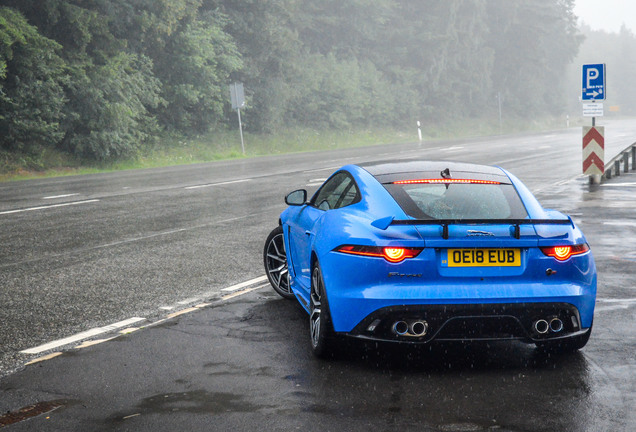 Jaguar F-TYPE SVR Coupé 2017