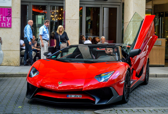 Lamborghini Aventador LP750-4 SuperVeloce Roadster