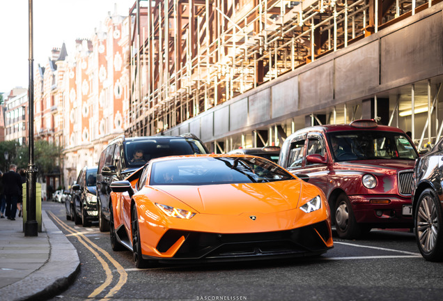 Lamborghini Huracán LP640-4 Performante