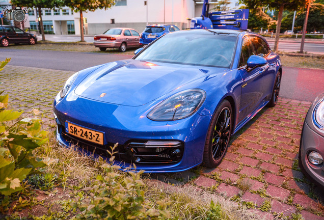 Porsche 971 Panamera Turbo S E-Hybrid Sport Turismo