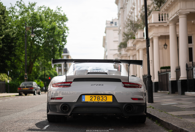 Porsche 991 GT2 RS Weissach Package