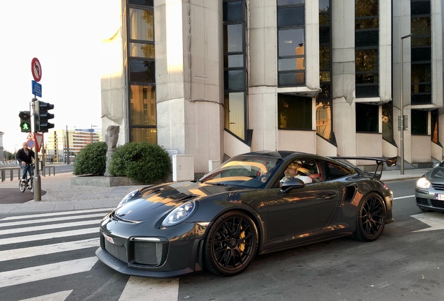 Porsche 991 GT2 RS Weissach Package