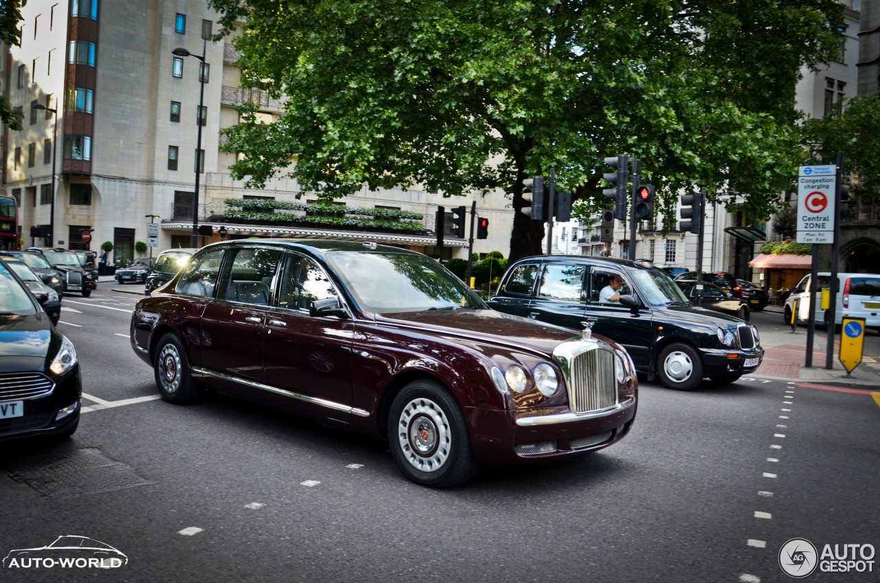 Bentley State Limousine