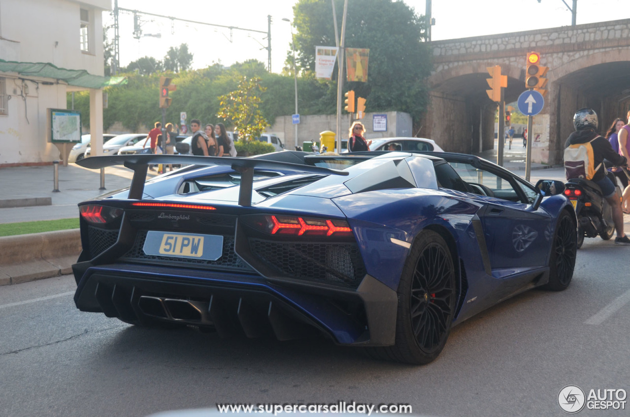 Lamborghini Aventador LP750-4 SuperVeloce Roadster